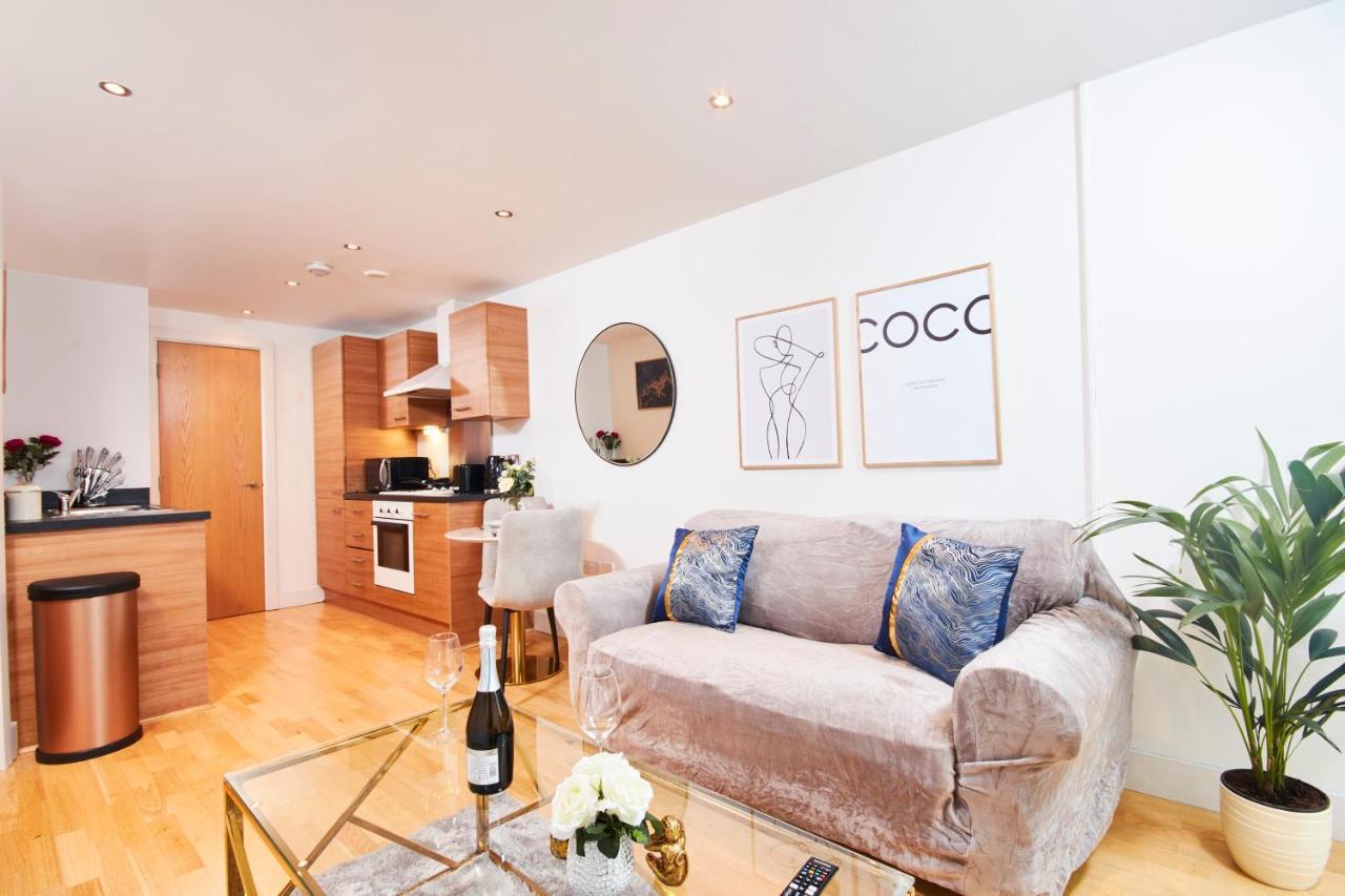 Deluxe City Centre Apt Balcony View& Free Parking! Apartment Leeds  Exterior photo